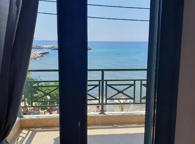 Island N.skioni Daire Nea Skioni